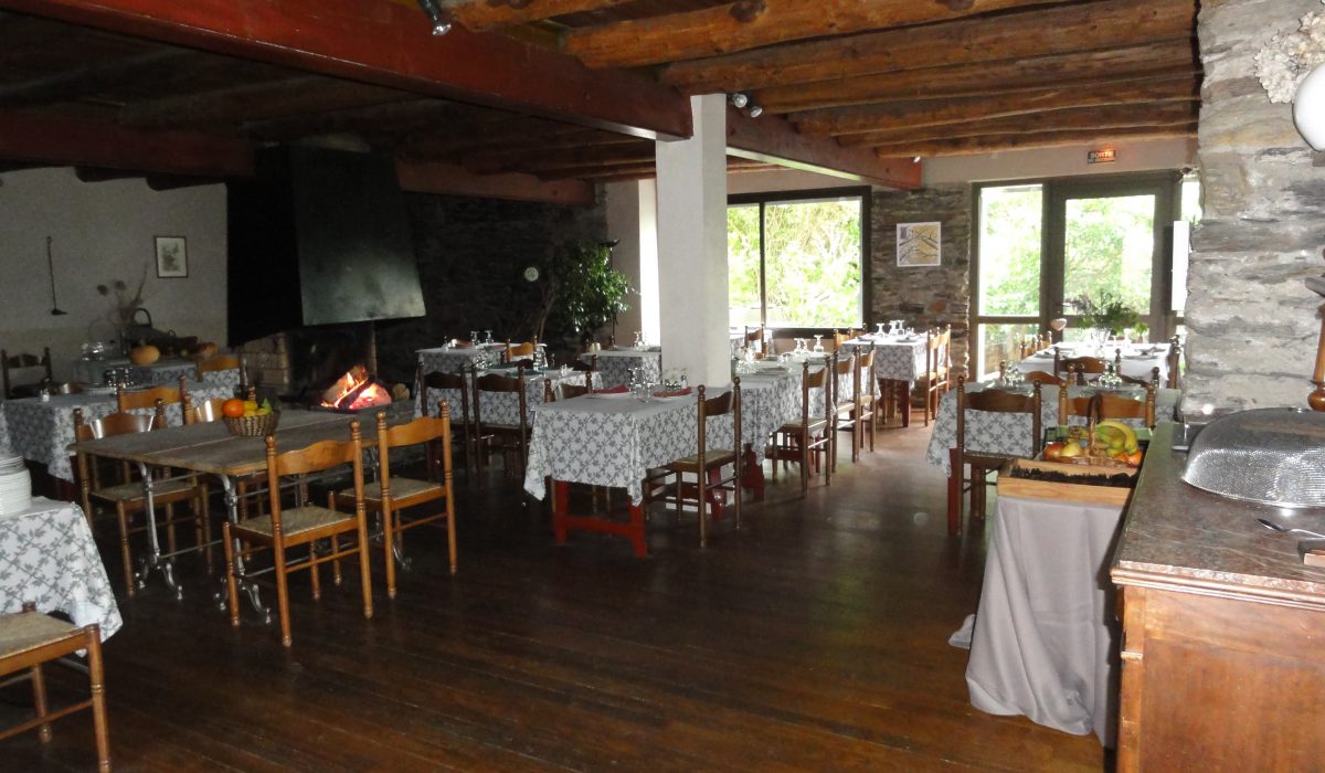 Restaurant Saint Roman De Tousque Restaurant Saint Roman De Tousque